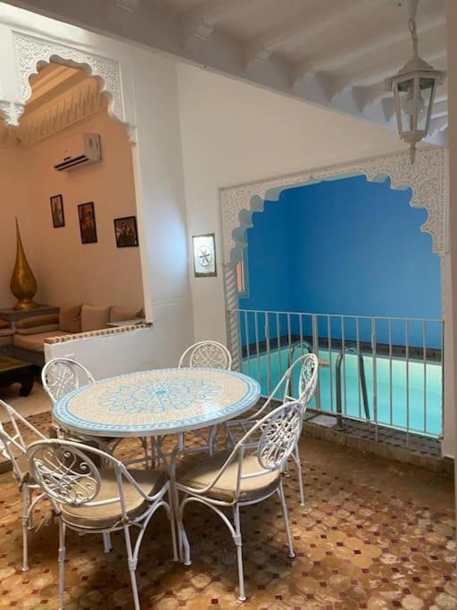 Ryad De Charme Authentique Piscine Calme Marrakesch Exterior foto