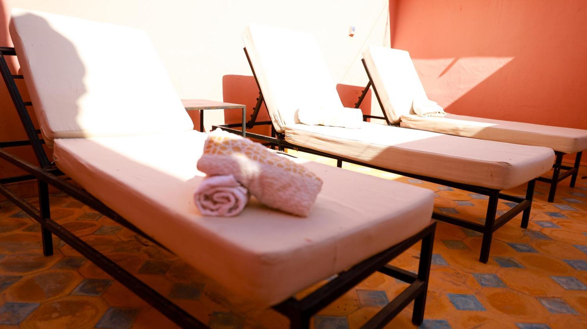Ryad De Charme Authentique Piscine Calme Marrakesch Exterior foto